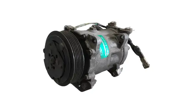 Συμπιεστής A/C (Κομπρέσορας) …