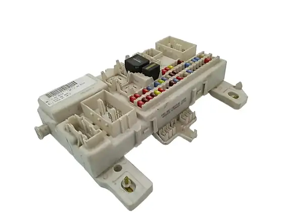 Ασφαλειοθήκη FORD FOCUS …