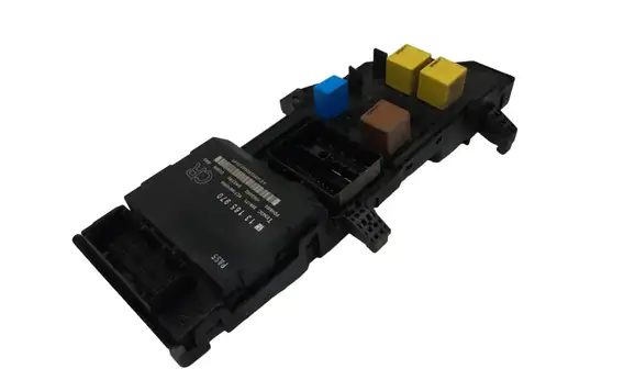 Ασφαλειοθήκη OPEL VECTRA …