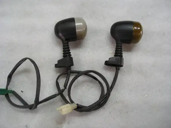 ΦΛΑΣ ΠΙΣΩ YAMAHA …