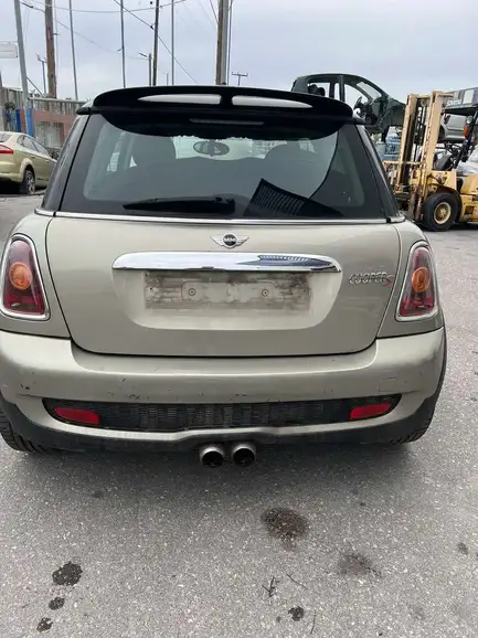 Ολόκληρο Αυτοκίνητο MINI …