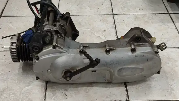 ΜΟΤΕΡ ΚΟΜΠΛΕ YAMAHA NEOS 50