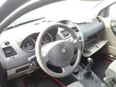 Ολόκληρο Αυτοκίνητο RENAULT …