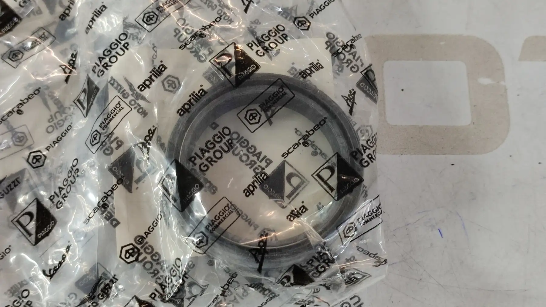 ΤΣΙΜΟΥΧΑ ΜΠΟΥΚΑΛΑΣ APRILIA …