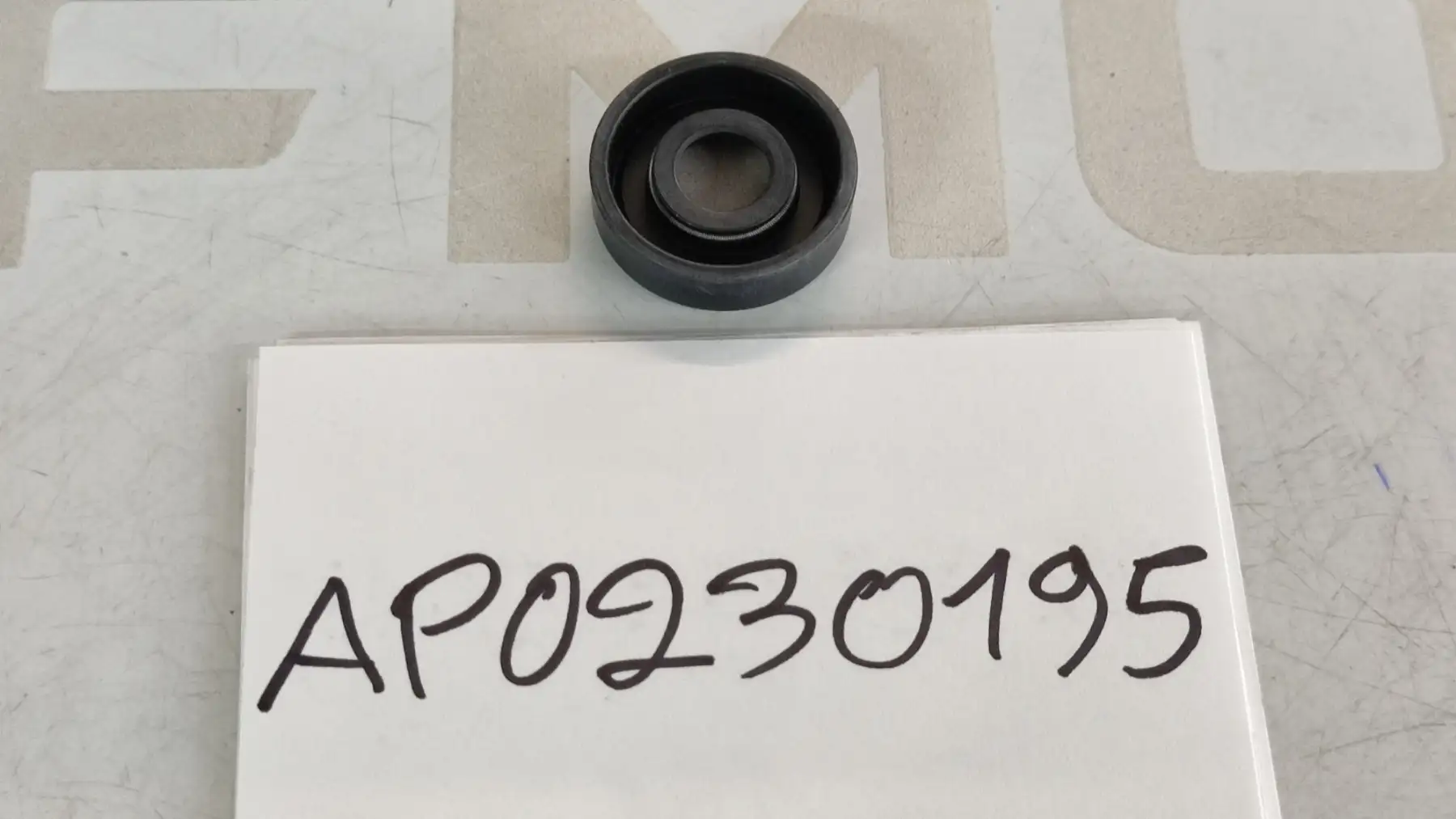 ΤΣΙΜΟΥΧΑ ΛΑΔΙΟΥ-ΤΡΟΜΠΑΣ ΝΕΡΟΥ …