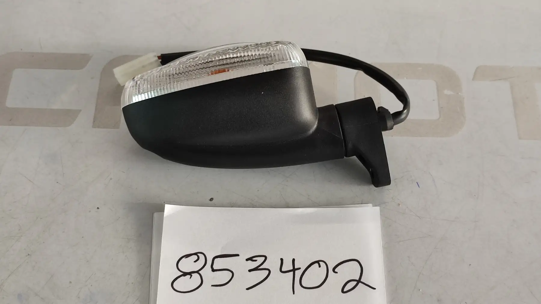 ΦΛΑΣ ΕΜΠΡΟΣ ΑΡΙΣΤΕΡΟ …