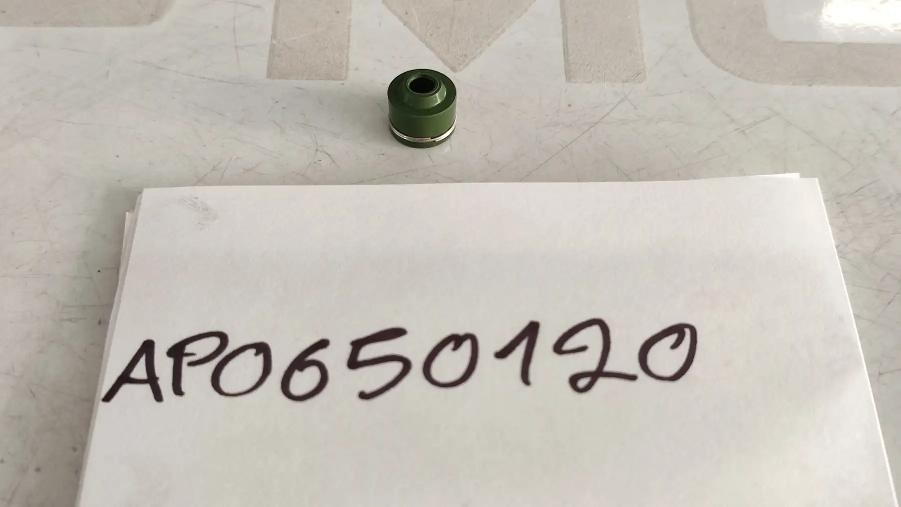 ΤΣΙΜΟΥΧΑΚΙ ΒΑΛΒΙΔΩΝ APRILIA-SCARABEO