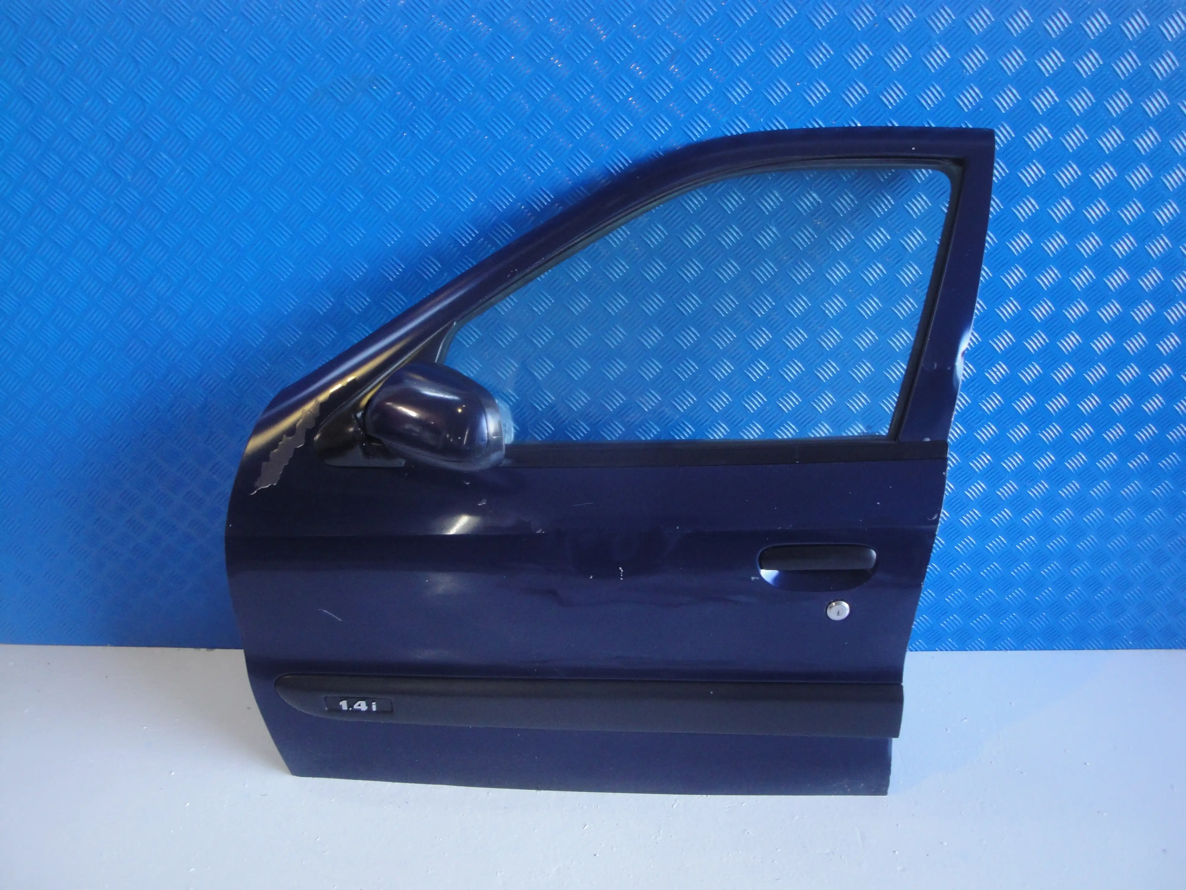 Πορτα Εμπρος Οδηγου …