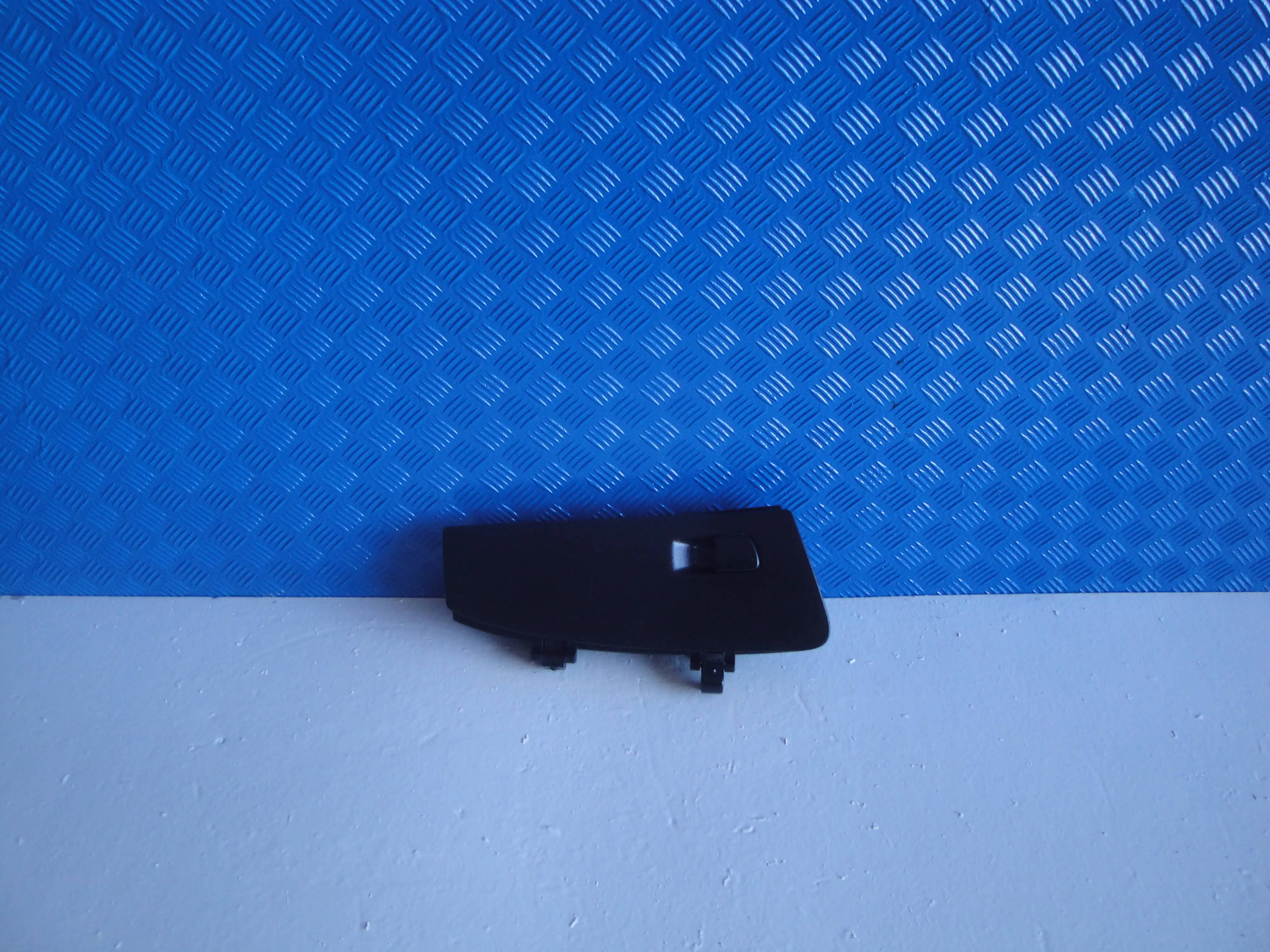 Ντουλαπακι Συνοδηγου Citroen …