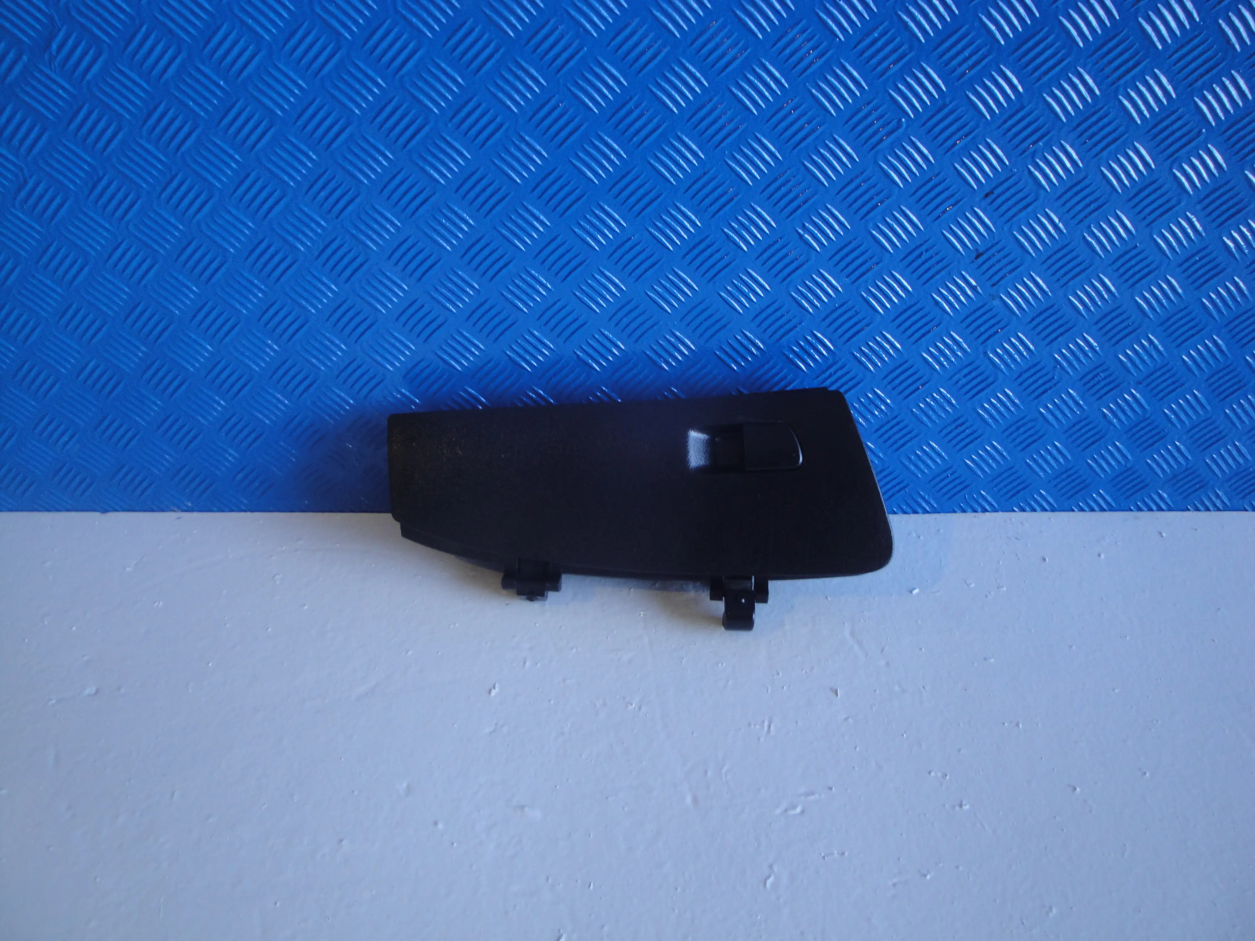 Ντουλαπακι Συνοδηγου Citroen …