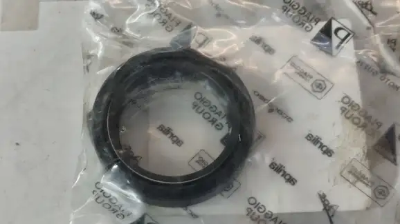 ΤΣΙΜΟΥΧΑ ΜΠΟΥΚΑΛΑΣ PIAGGIO …