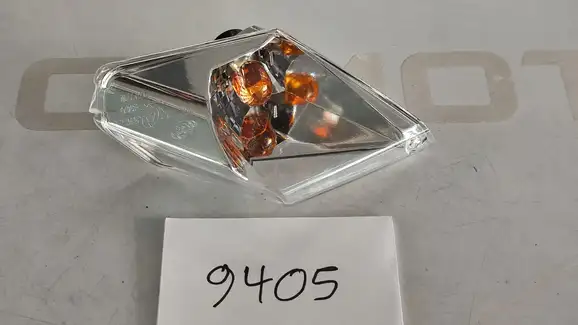 ΦΛΑΣ ΠΙΣΩ ΔΕΞΙ …