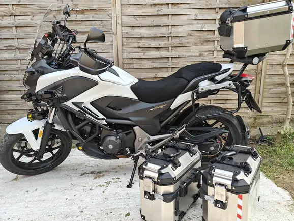 Honda NC 750  '14 XA (Full luggage)