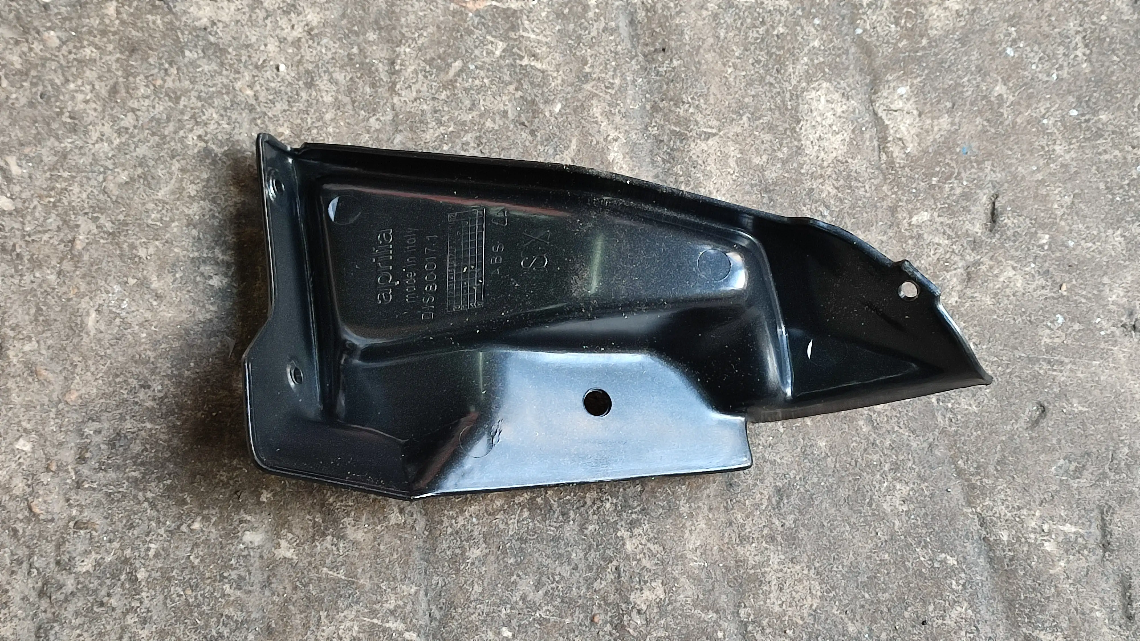 ΠΛΕΥΡΟ ΦΕΡΙΝΓΚ APRILIA …