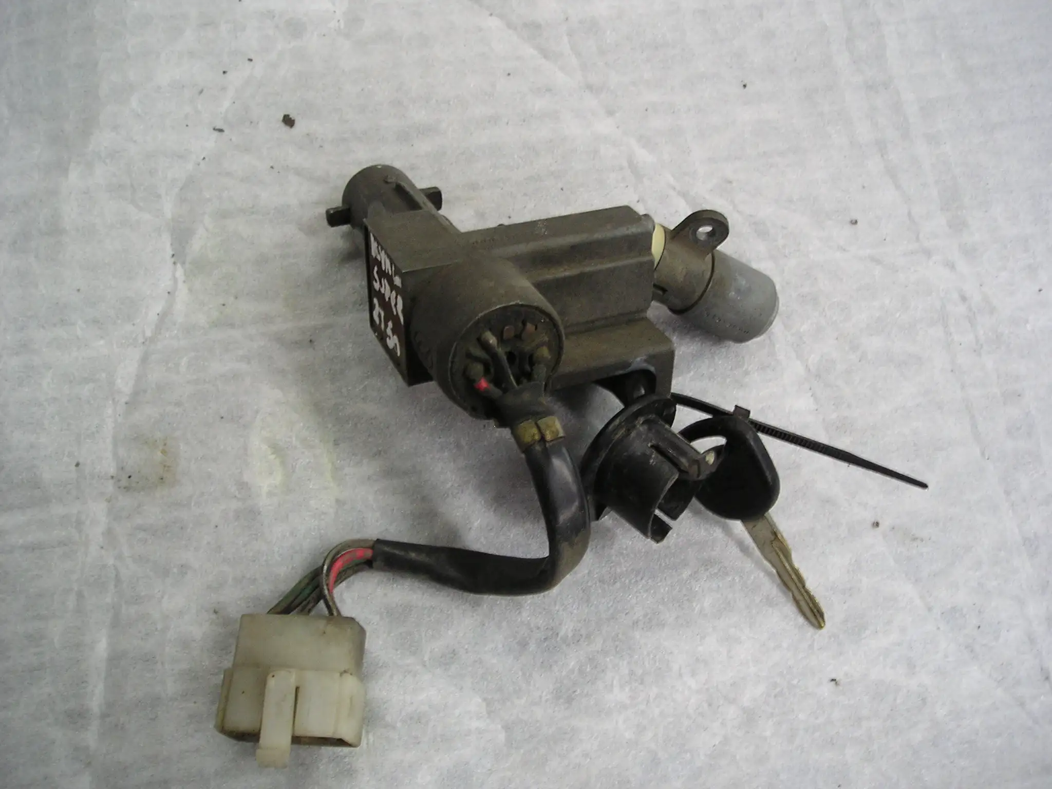 ΚΛΕΙΔΑΡΙΑ KYMCO SUPER …