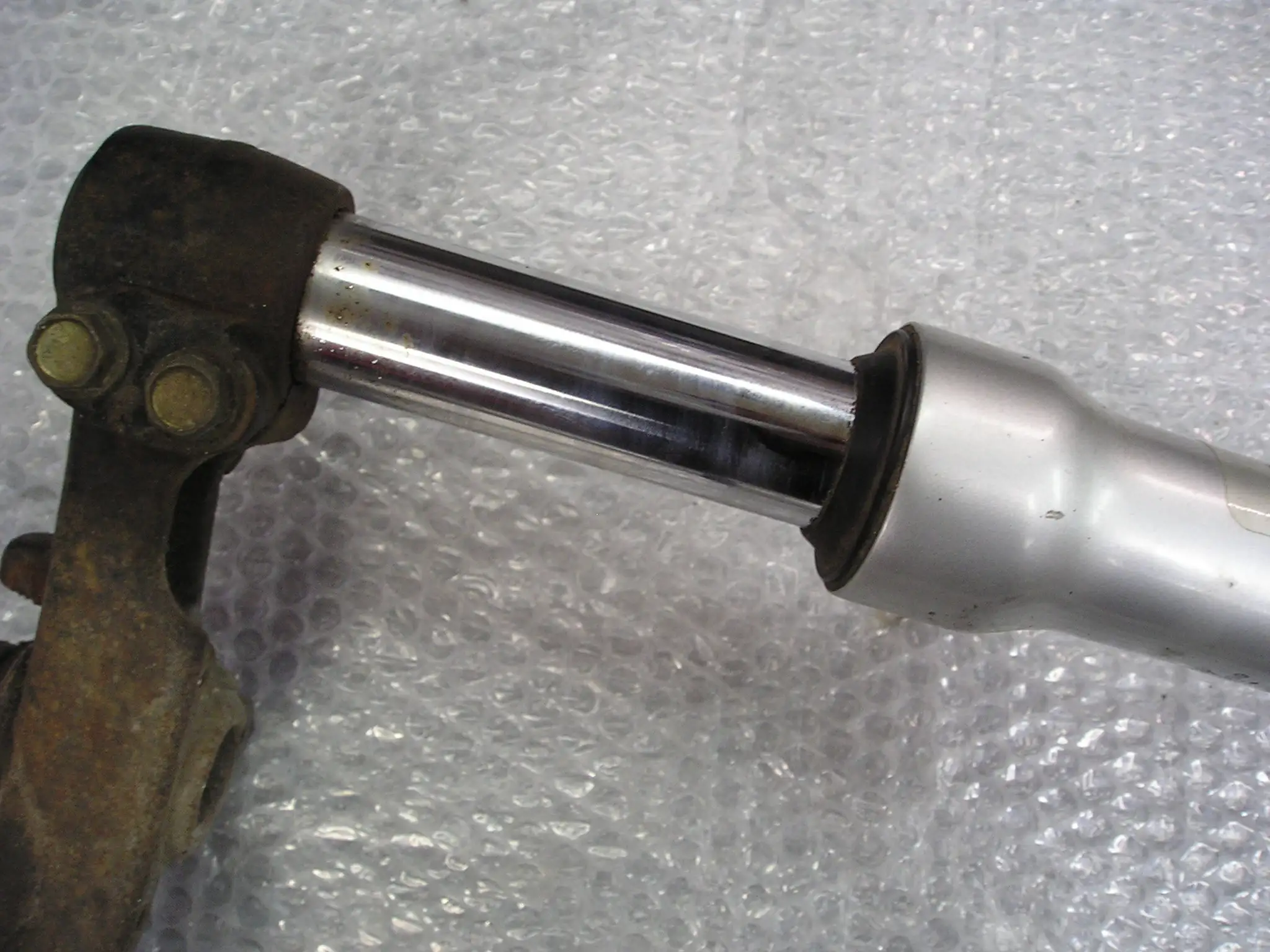 ΑΜΟΡΤΙΣΕΡ ΕΜΠΡΟΣ KYMCO …