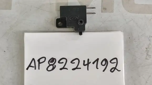 ΔΙΑΚΟΠΤΗΣ ΣΤΟΠ ΕΜΠΡΟΣ …