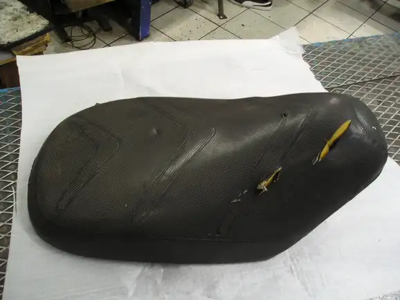 ΣΕΛΑ KYMCO SUPER …