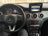 Mercedes-Benz GLA180 '19