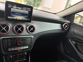 Mercedes-Benz GLA180 '19