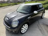 Mini Cooper S …