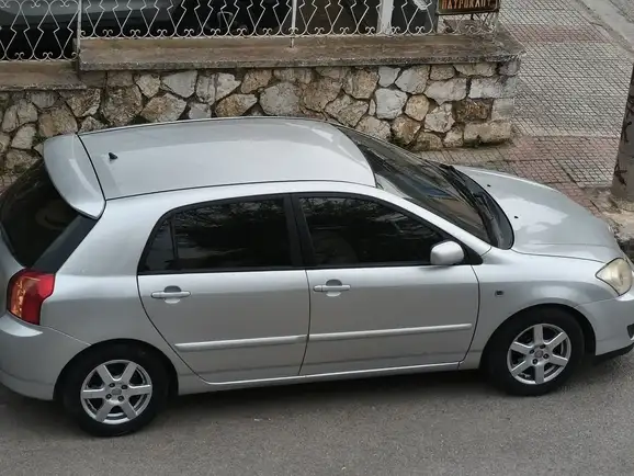 Toyota Corolla  '04 - Αγγελία αυτοκινήτου
