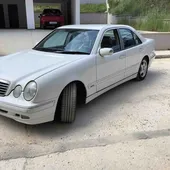Mercedes-Benz E 200 …