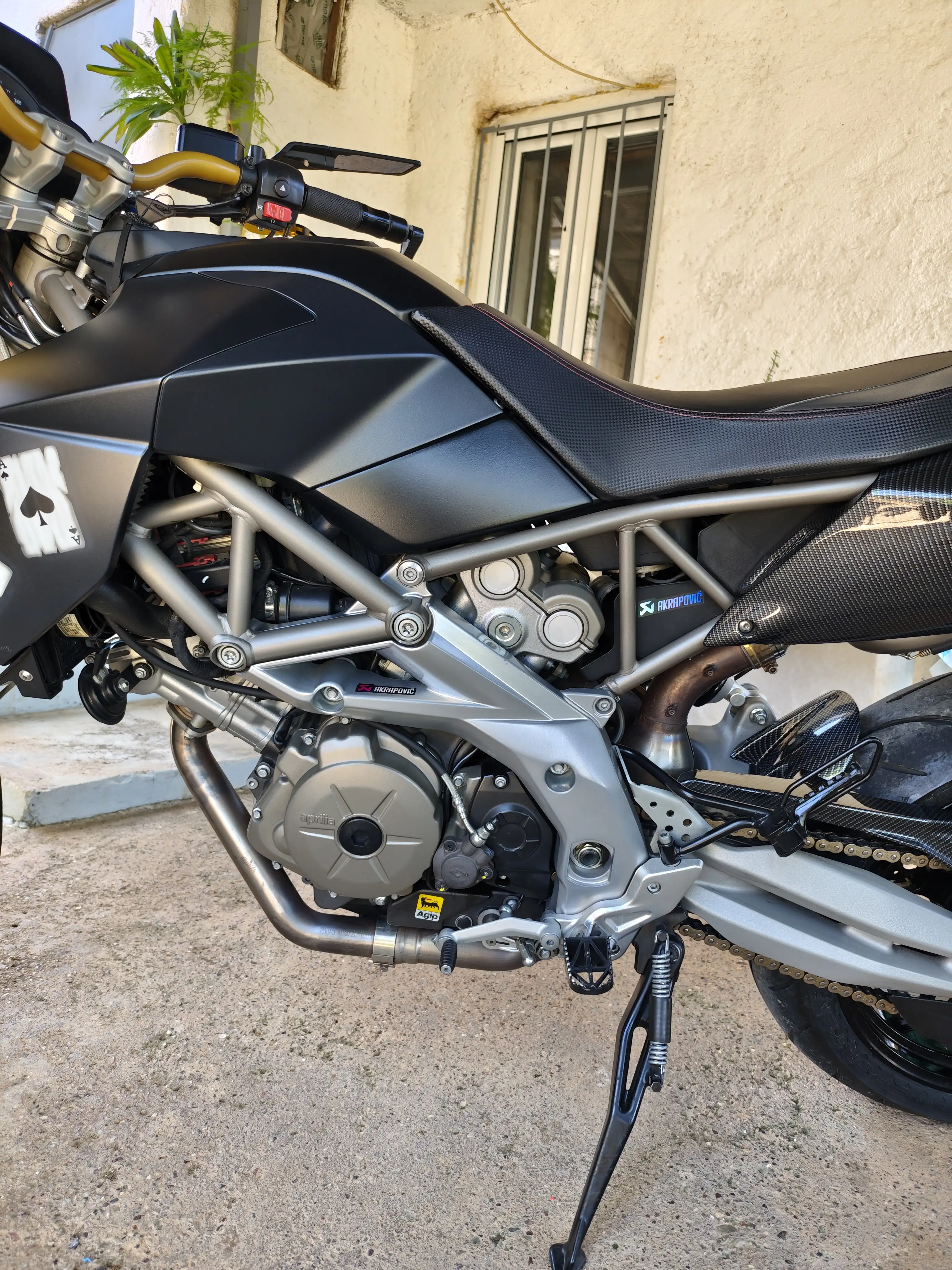 Aprilia Dorsoduro 750 '09