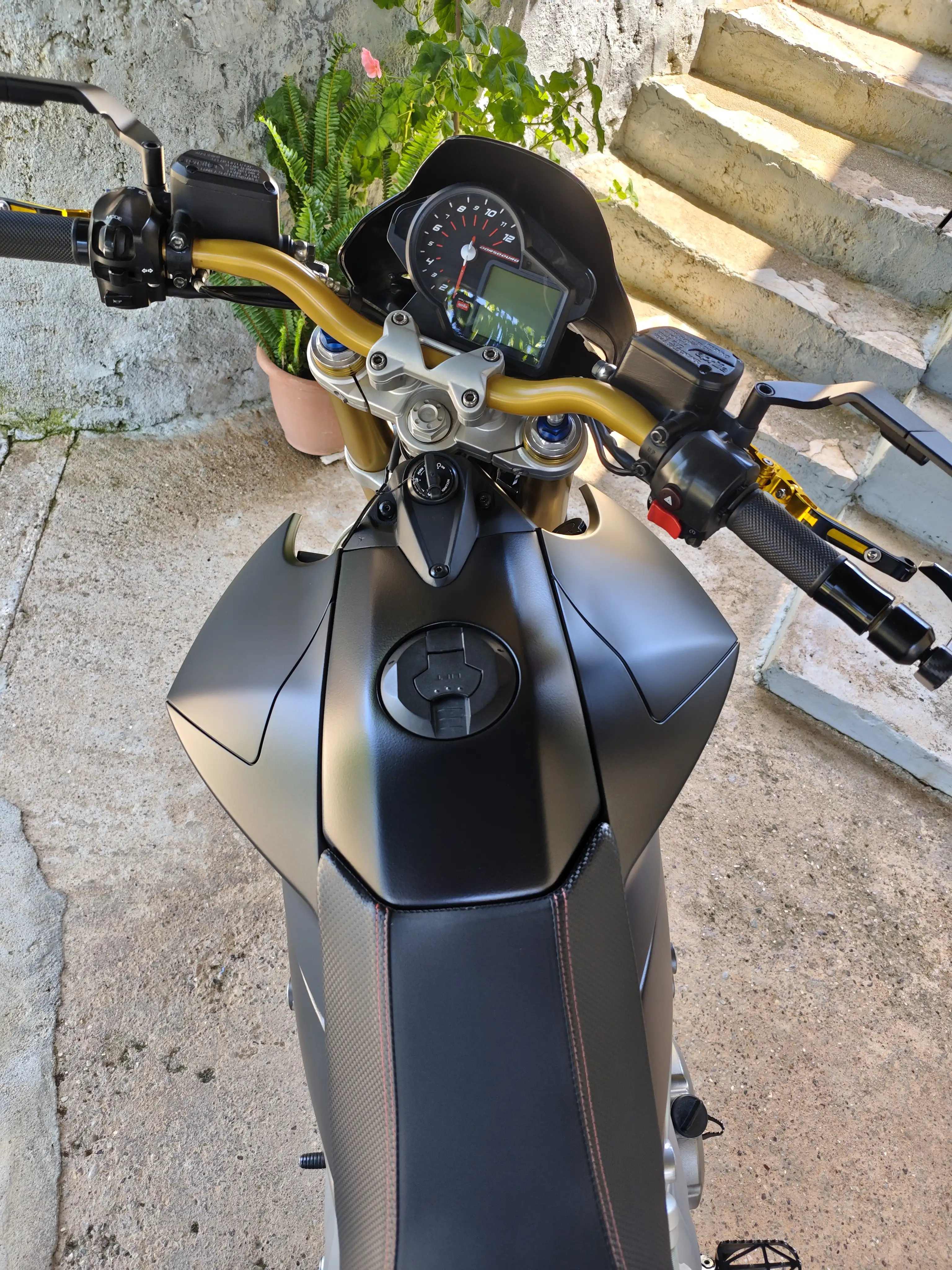 Aprilia Dorsoduro 750 '09