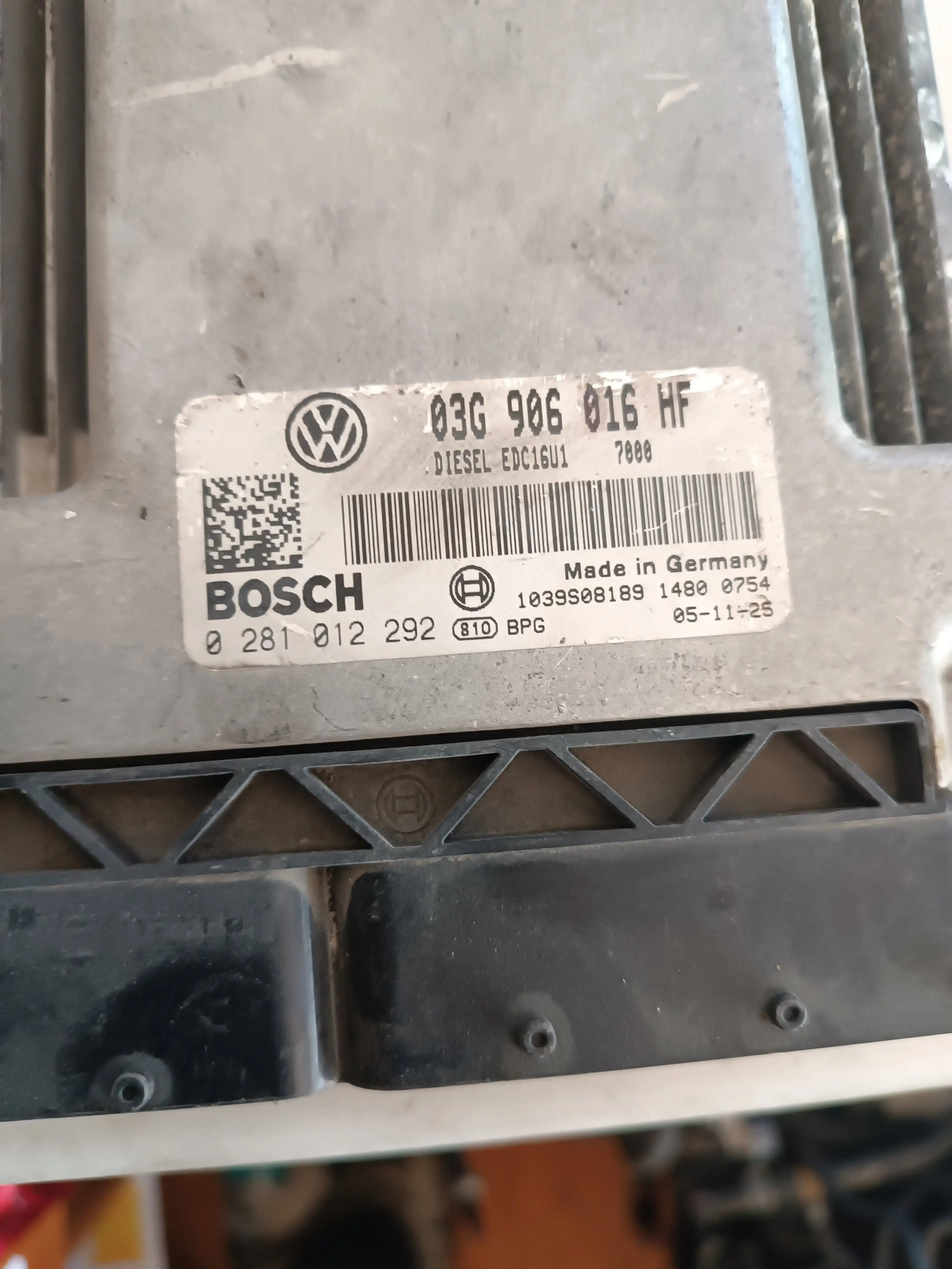ΕΓΚΕΦΑΛΟΣ ΓΙΑ SKODA …