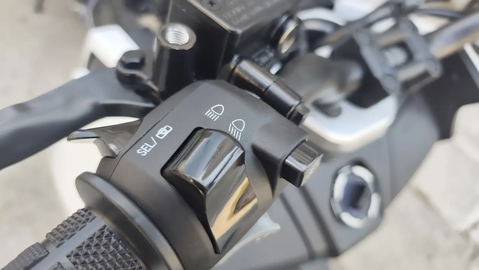 Thrust X-SUV 125 ABS+TCS, TFT …