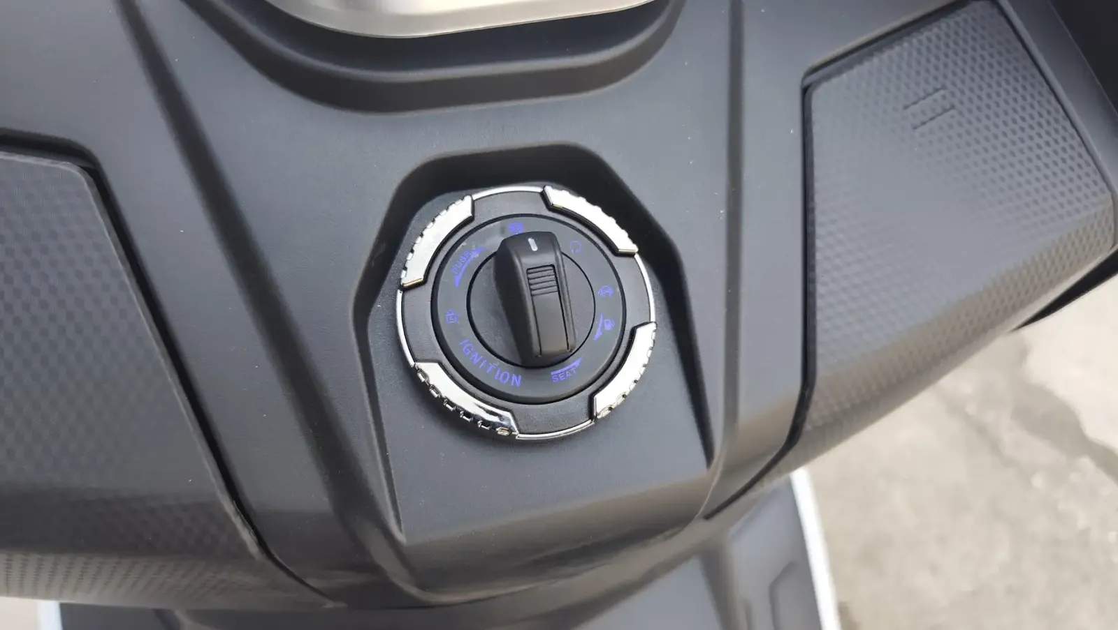 Thrust X-SUV 125 ABS+TCS, TFT …