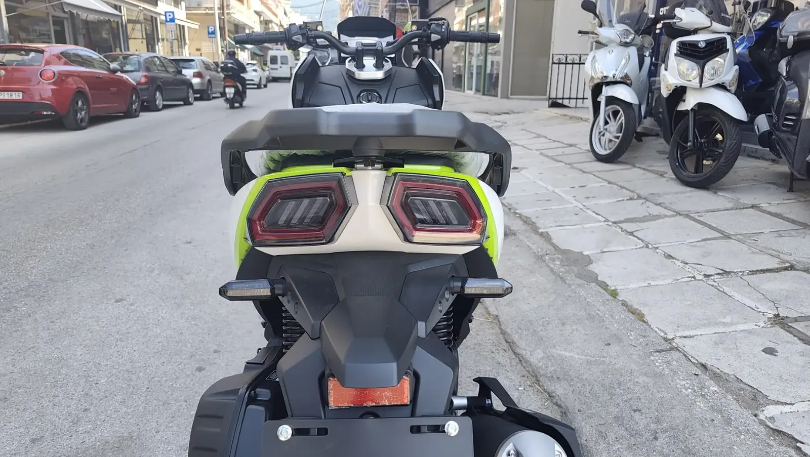 Thrust X-SUV 125 ABS+TCS, TFT …