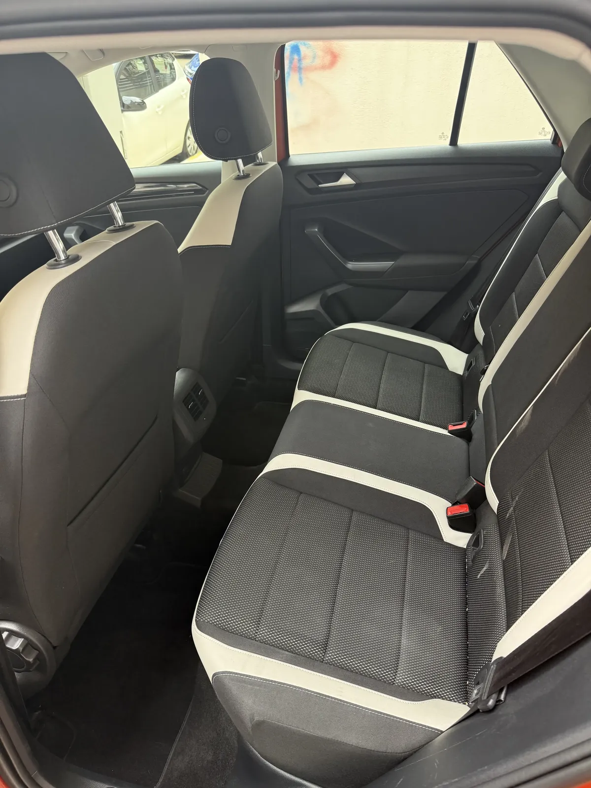 Volkswagen T-ROC TSI …