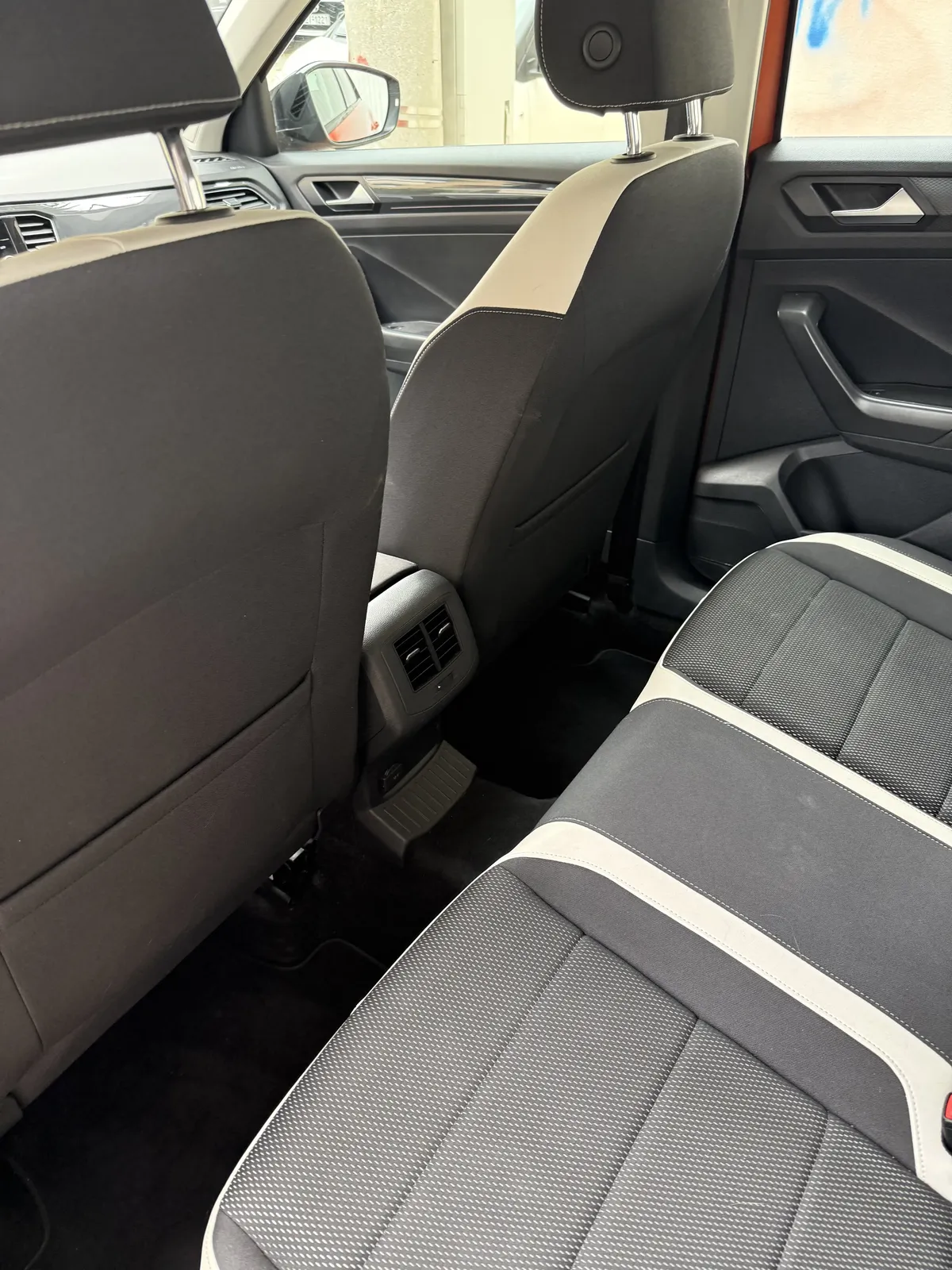 Volkswagen T-ROC TSI …