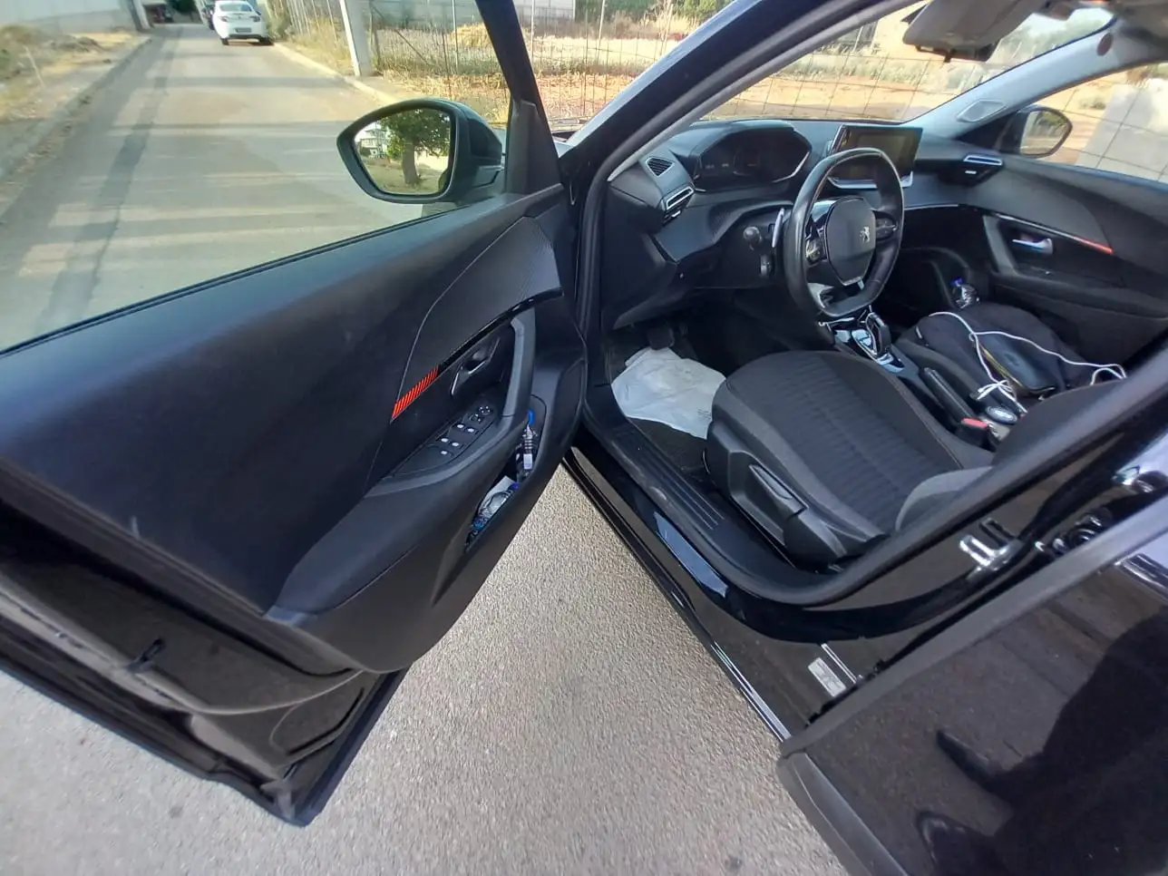 Peugeot 2008 ACTIVE PLUS '21