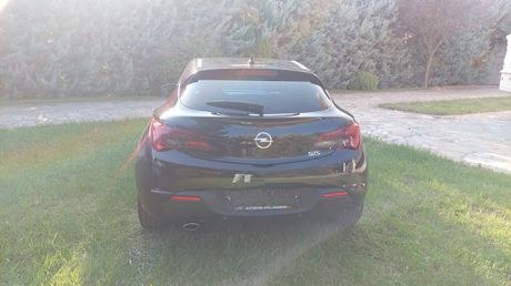 Opel Astra GTC …
