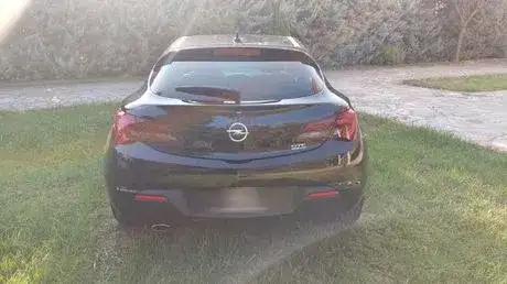 Opel Astra GTC …