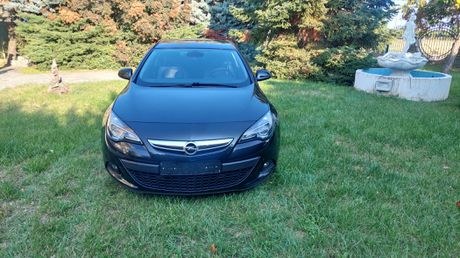 Opel Astra GTC …