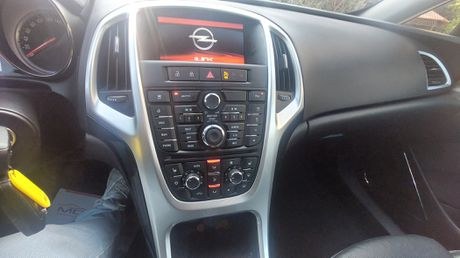 Opel Astra GTC …