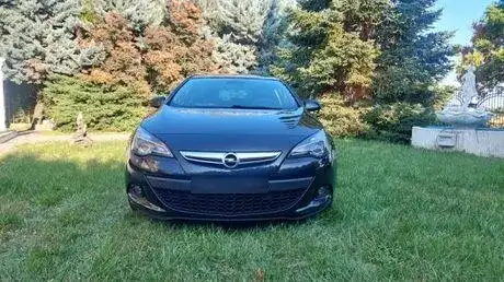 Opel Astra GTC …