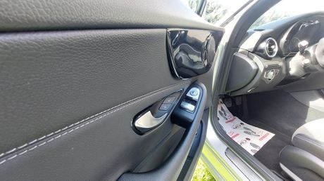 Mercedes-Benz C180 Ampition …
