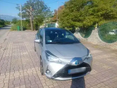 Toyota Yaris 1.5 HYBRID '17