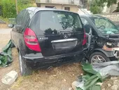 Mercedes-Benz A200 AVANTGARDE …
