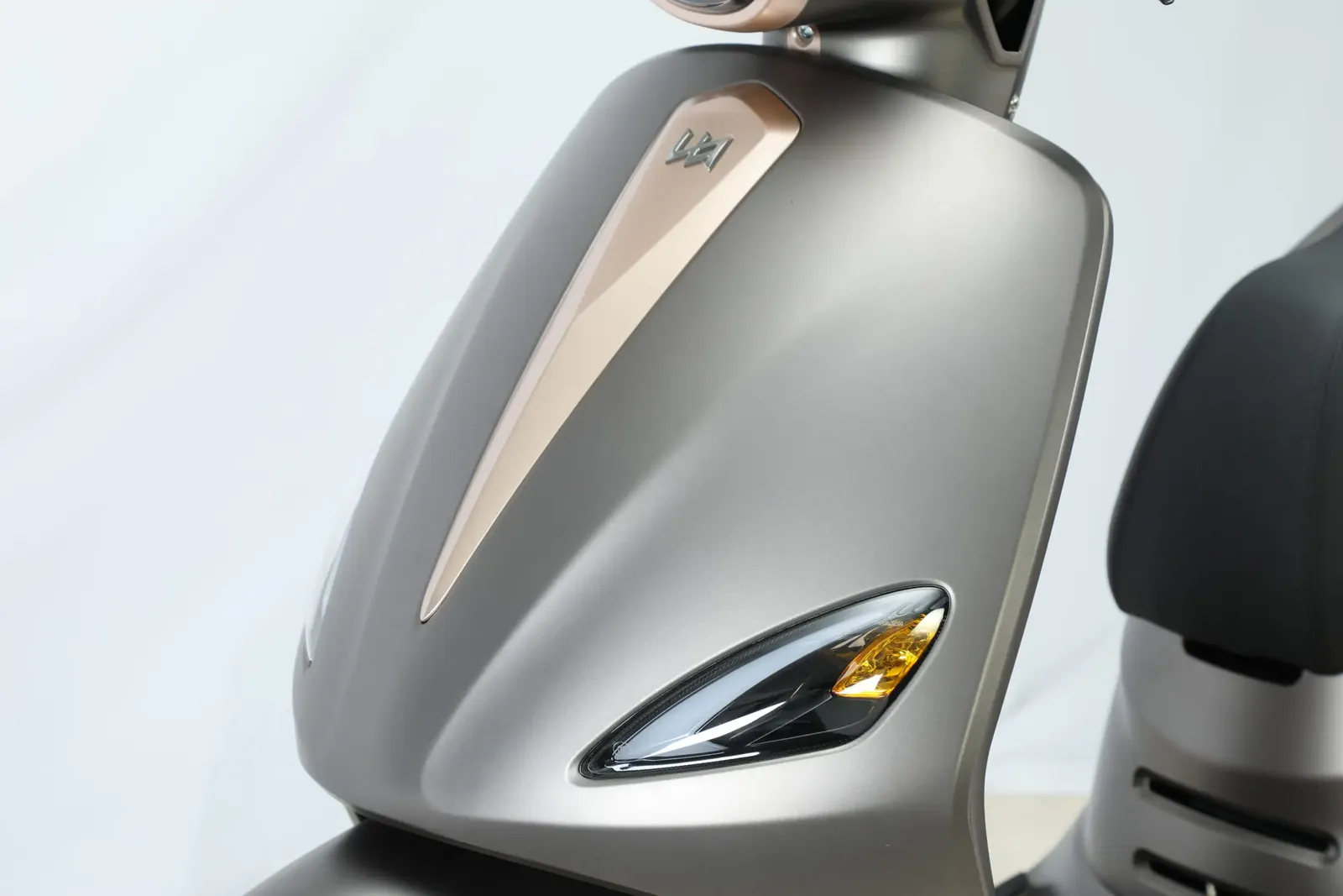 Letbe Neon 125 cbs /abs …