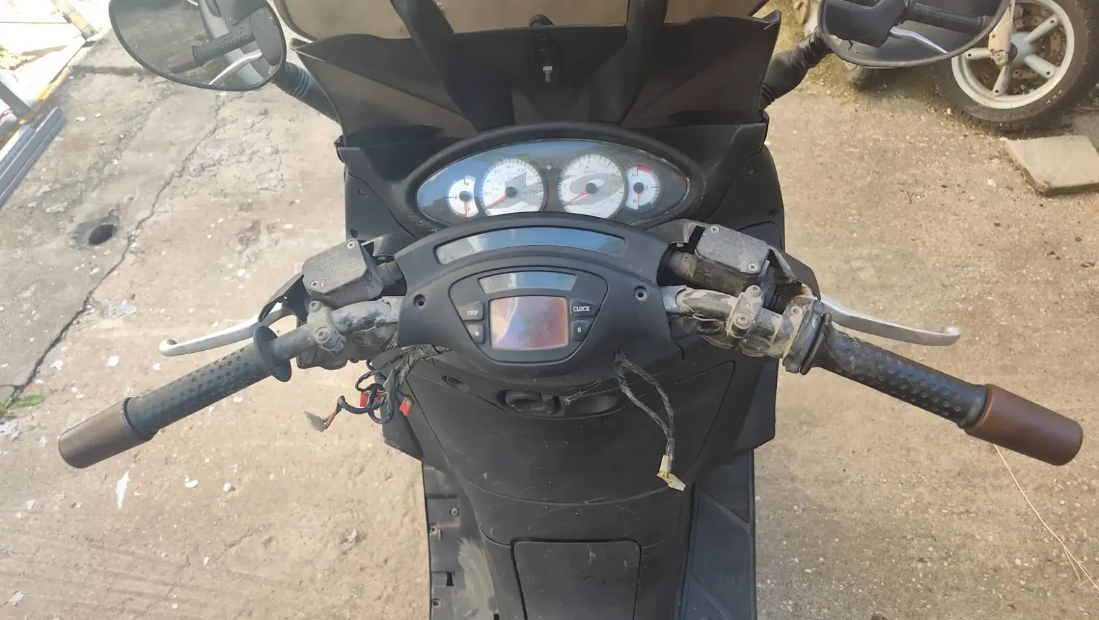 Piaggio X9 250