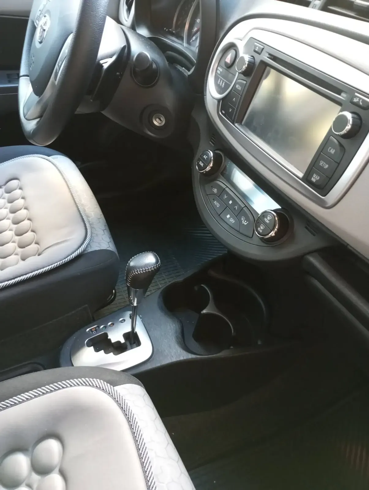 Toyota Yaris Αυτόματο '12