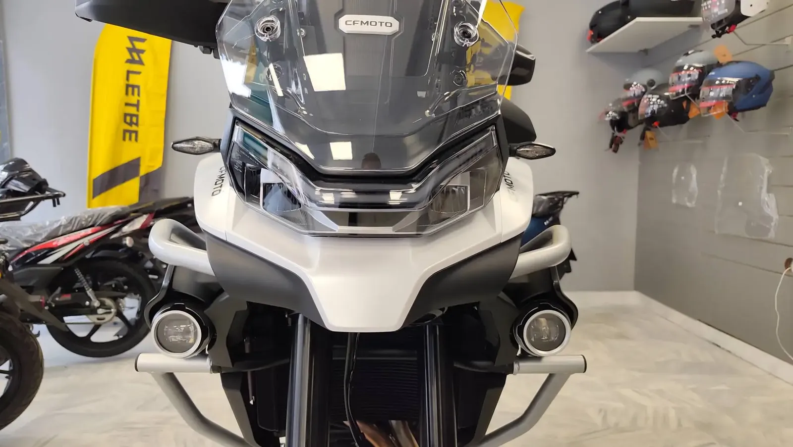 CFMoto MT 800 ES '26