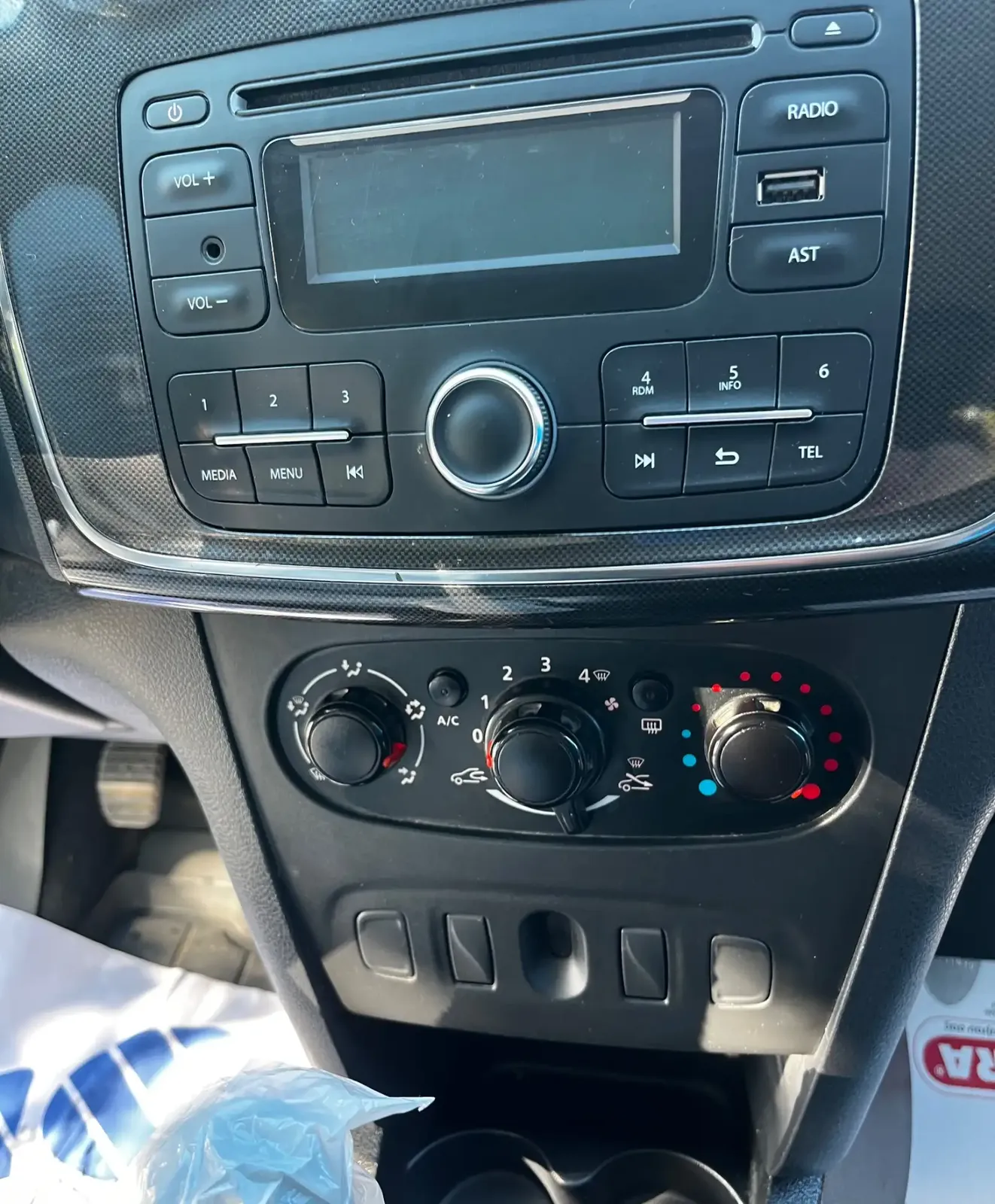 Dacia Sandero Essential '19