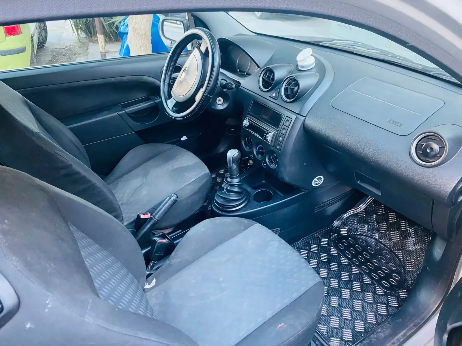 Ford Fiesta Trend 3d '04